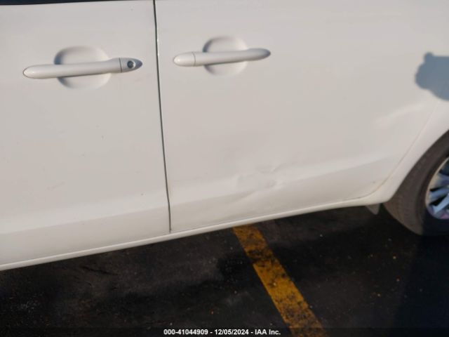 KNDMA5C17F6026276 KIA Sedona L