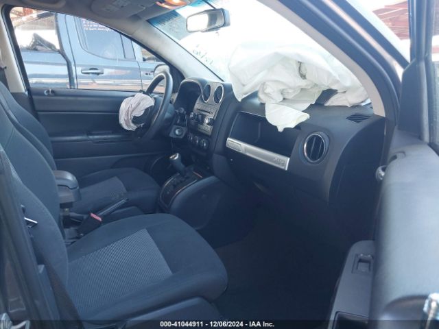 1C4NJCBA4HD148019 Jeep Compass Sport Fwd