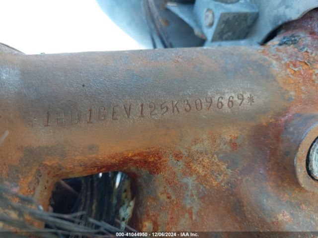 2005 HARLEY-DAVIDSON FXDWG 1HD1GEV125K309669 Photo 9