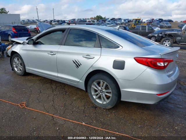 5NPE24AF2GH302090 Hyundai SONATA SE