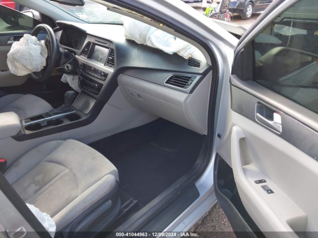 5NPE24AF2GH302090 Hyundai SONATA SE