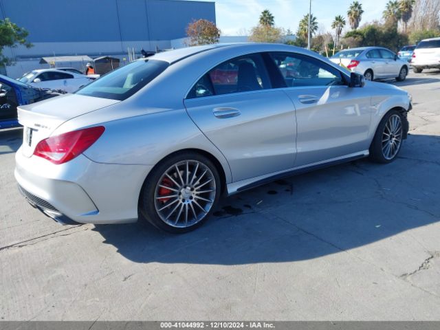 2014 MERCEDES-BENZ CLA 45 AMG WDDSJ5CB4EN100893 Photo 3