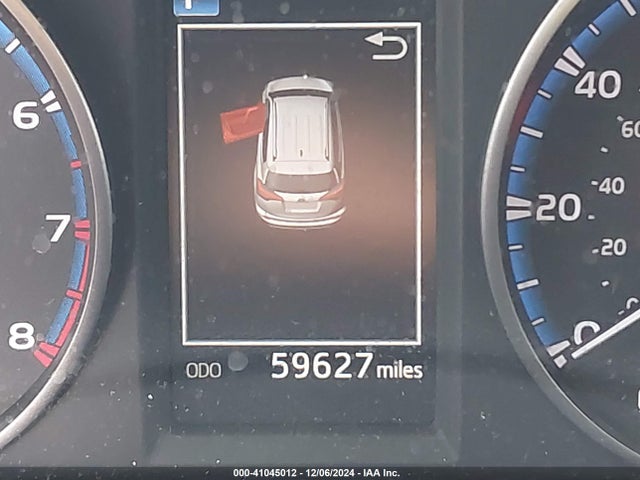 Toyota RAV4 LE 2017 2T3BFREV8HW540333 Image 15