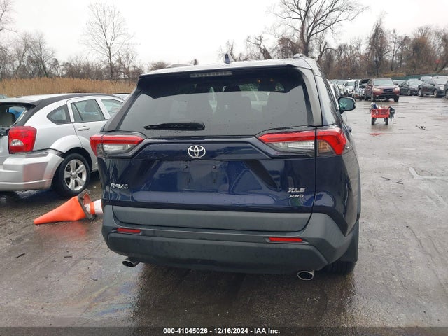 Toyota Rav4 Xle 2021 2T3P1RFV6MW170075 Image 16