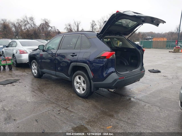 Toyota Rav4 Xle 2021 2T3P1RFV6MW170075 Image 3