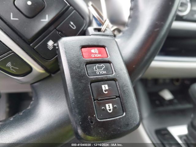 5TDDGRFH1JS051777 Toyota Highlander Hybrid Limited