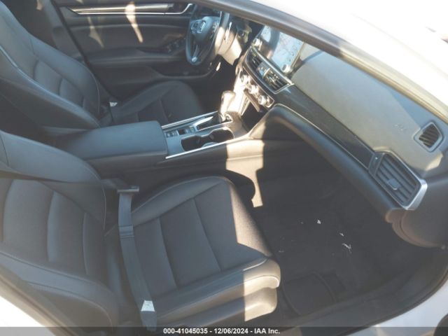 1HGCV1F32NA076943 Honda Accord Sport