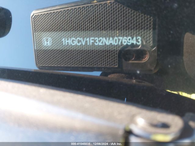 1HGCV1F32NA076943 Honda Accord Sport