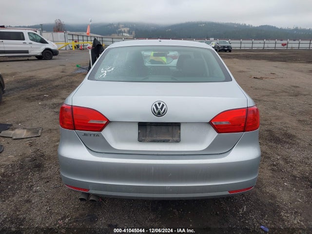 Volkswagen Jetta 2.0l S 2014 3VW2K7AJ0EM352662 Image 16