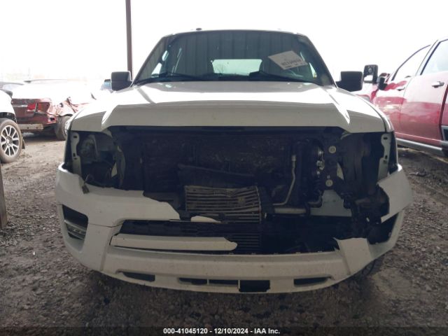 1FMJU1HT1HEA50221 Ford Expedition Xlt