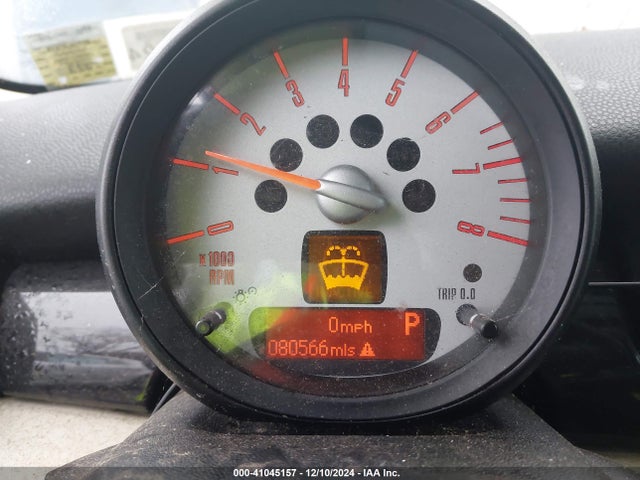 2011 MINI COOPER WMWSU3C54BT096879 Photo 6