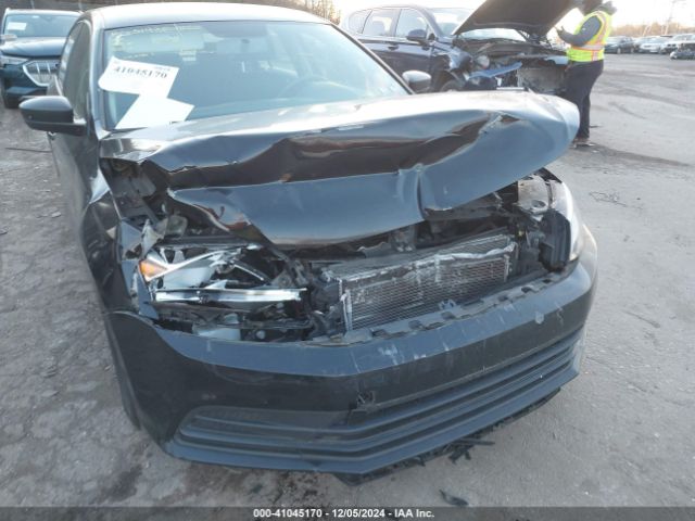 3VW267AJ7GM388856 Volkswagen Jetta 1.4t S