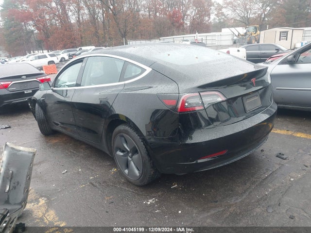 2019 TESLA MODEL 3 5YJ3E1EA8KF426755 Photo 2