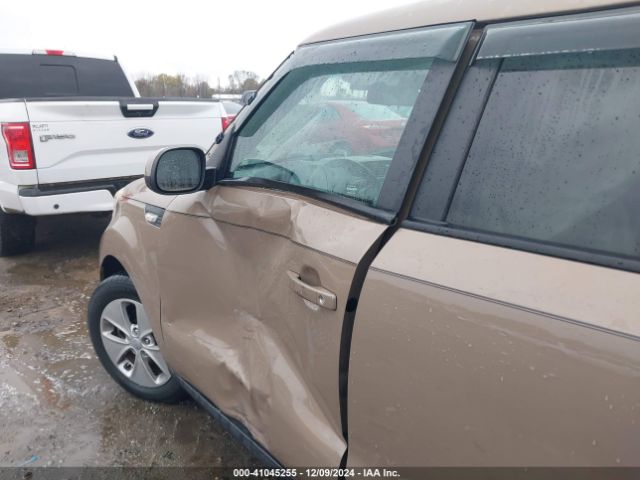 KNDJN2A22E7017317 KIA Soul