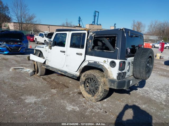 1C4BJWEG9HL679601 Jeep Wrangler Unlimited Sahara