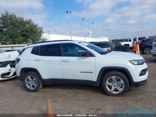 3C4NJDBN8RT599068 Jeep Compass Latitude 4x4