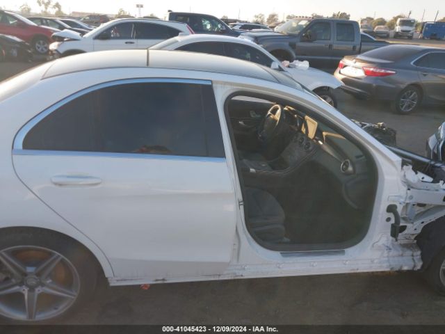 55SWF4JB4HU231432 Mercedes-Benz C 300 Luxury/sport