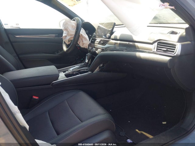 2022 Honda Accord Sport მანქანა იყიდება აუქციონზე, vin: 1HGCV1F38NA106270, აუქციონის ნომერი: 41045445