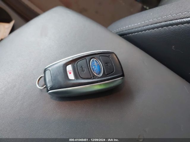 JF2GUADC6R8325815 Subaru Crosstrek Premium