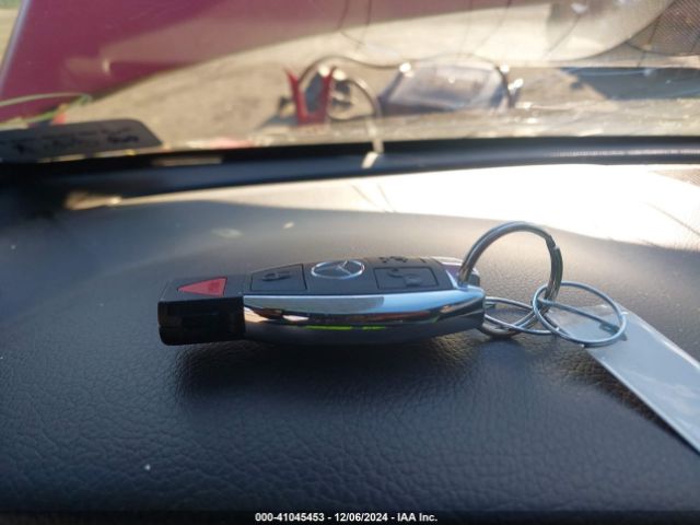 WDCTG4GB4KU010561 Mercedes-Benz Gla 250 4matic