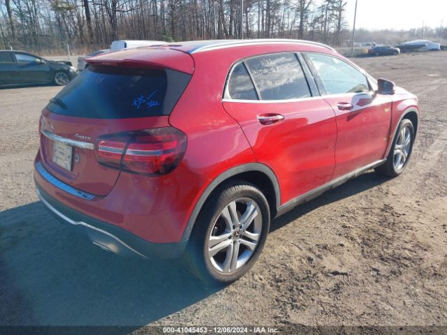WDCTG4GB4KU010561 Mercedes-Benz Gla 250 4matic