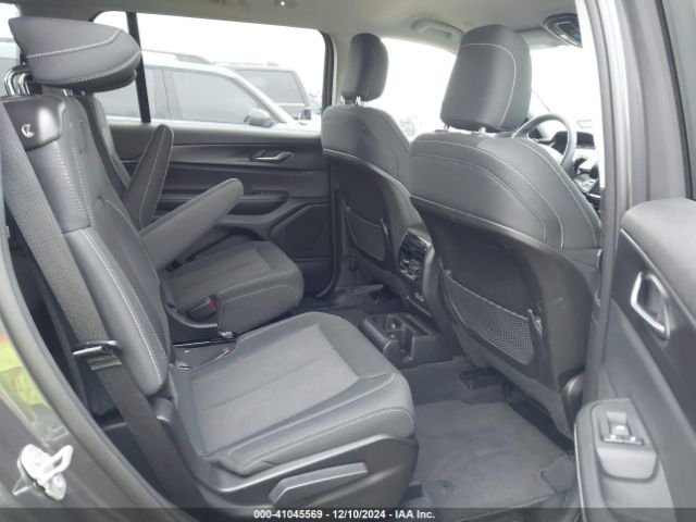 1C4RJJAG0P8825862 Jeep Grand Cherokee L Laredo 4x2