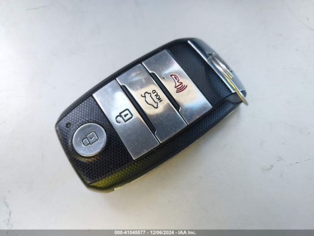 5XXGR4A75FG469096 KIA OPTIMA SX