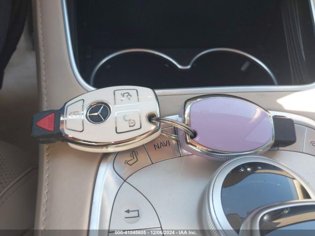 WDDUG8CB3FA174727 Mercedes-Benz S 550