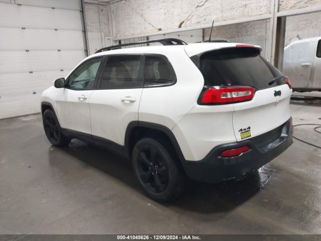 1C4PJMCB1GW181875 Jeep Cherokee Altitude