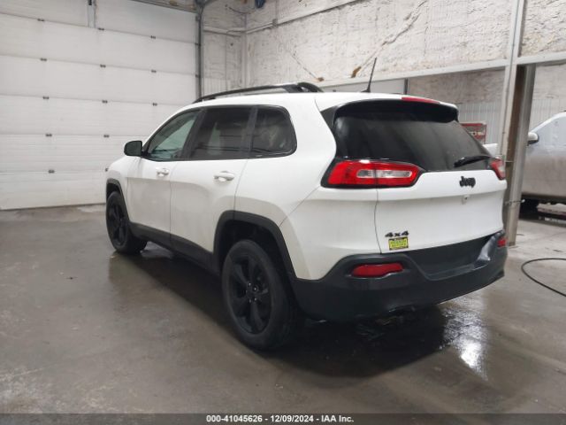 1C4PJMCB1GW181875 Jeep Cherokee Altitude