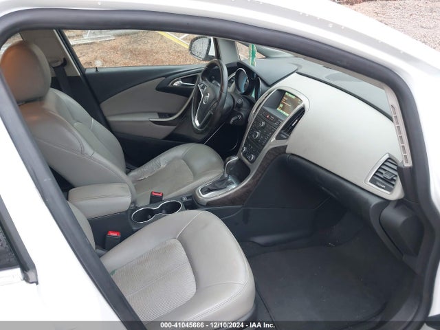 Buick Verano 2015 1G4PP5SK3F4215875 Image 5