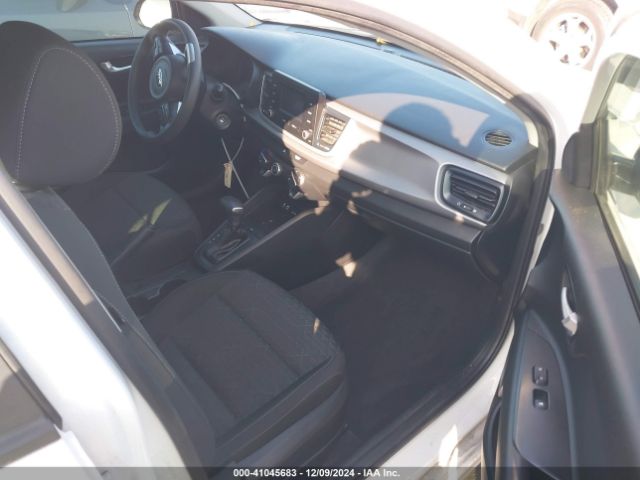 3KPA24AB2JE048162 KIA RIO S