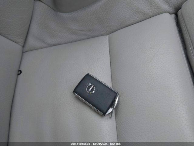 YV4102RL8L1571664 Volvo Xc60 T5 Inscription