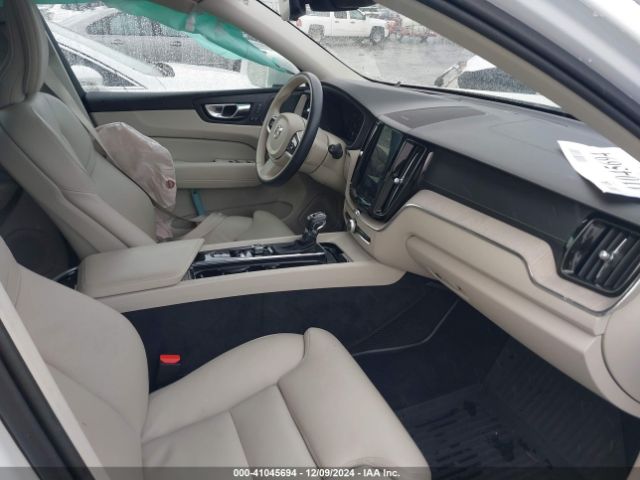 YV4102RL8L1571664 Volvo Xc60 T5 Inscription
