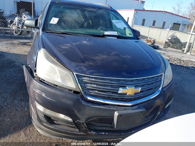 Chevrolet Traverse Ls 2015 1GNKRFKD3FJ110598 Image 11