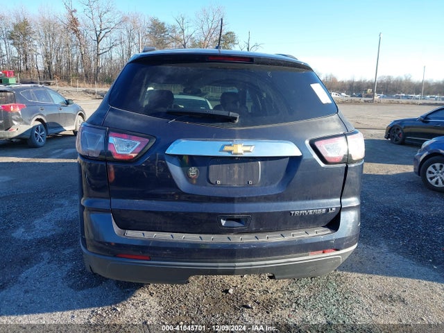 Chevrolet Traverse Ls 2015 1GNKRFKD3FJ110598 Image 15