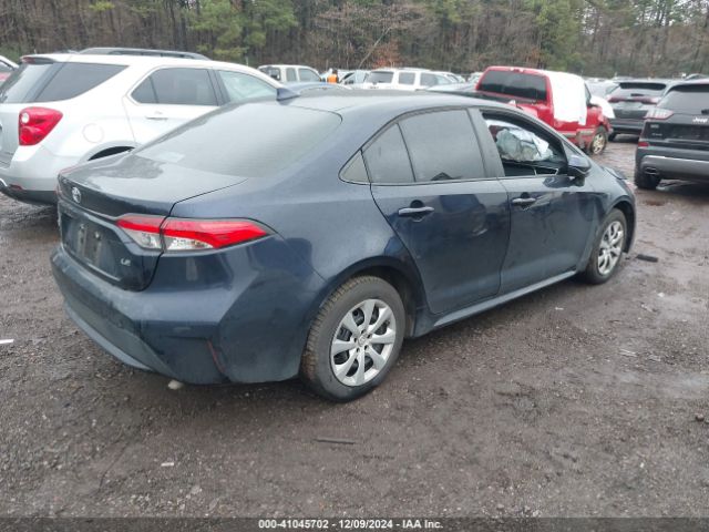 5YFEPMAE6NP319368 Toyota COROLLA LE