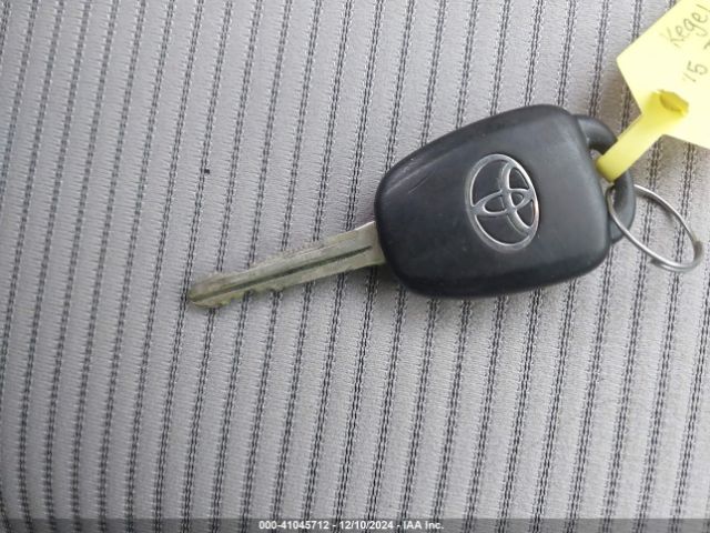 JTMWFREV9FD050074 Toyota Rav4 Xle