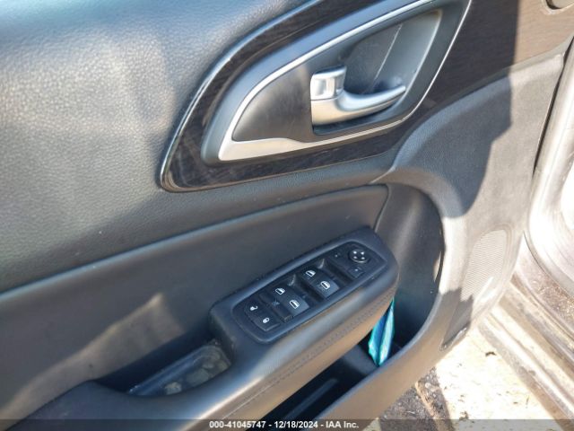 1C3CCCCG8FN656008 Chrysler 200 C