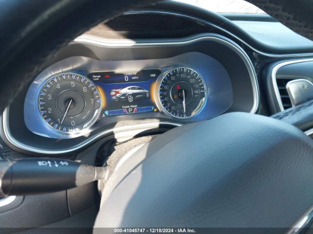 1C3CCCCG8FN656008 Chrysler 200 C