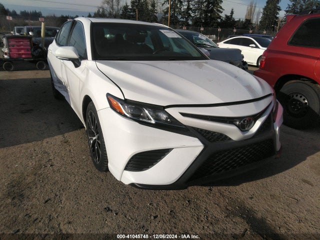 Toyota CAMRY SE 2018 4T1B11HK0JU650941 Image 1