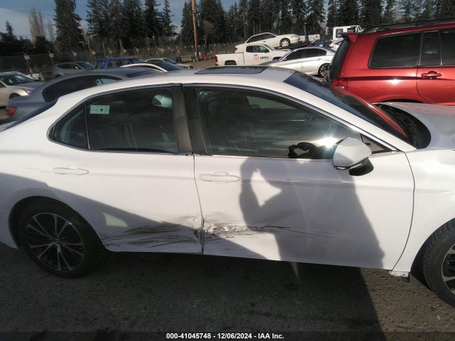 Toyota CAMRY SE 2018 4T1B11HK0JU650941 Image 14