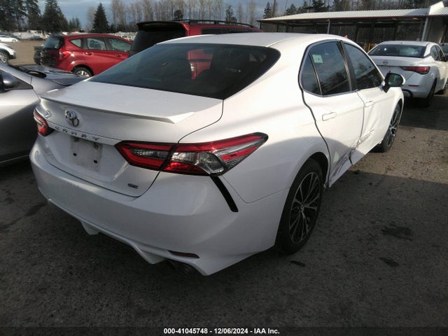 Toyota CAMRY SE 2018 4T1B11HK0JU650941 Image 4