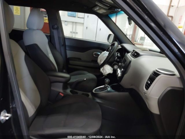 KNDJN2A21F7120097 KIA Soul