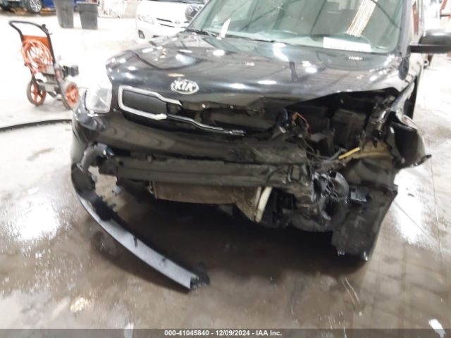 KNDJN2A21F7120097 KIA Soul