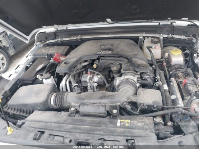 1C4HJXEG5LW261480 Jeep Wrangler Unlimited Sahara 4x4