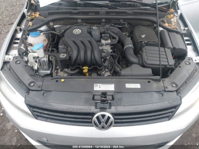 3VW2K7AJ7EM243423 Volkswagen Jetta 2.0l S