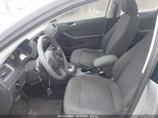 3VW2K7AJ7EM243423 Volkswagen Jetta 2.0l S