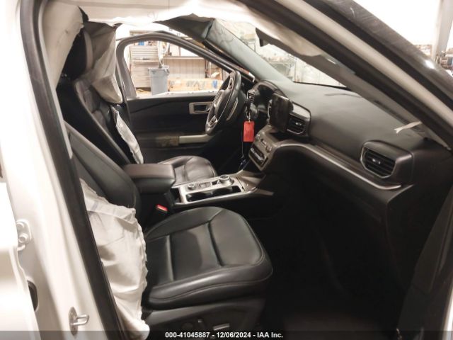2021 FORD EXPLORER 1FMSK8DH8MGB75655 Photo 4