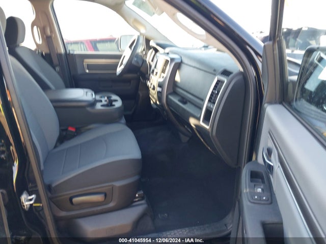 1C6RR7GG5RS155323 RAM 1500 Classic Slt  4x4 6'4 Box